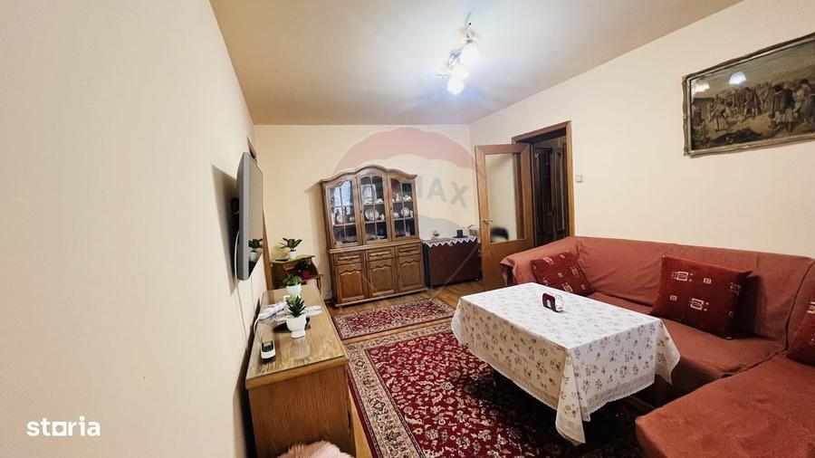 Apartament cu 2 camere de vanzare in zona Rogerius - 2