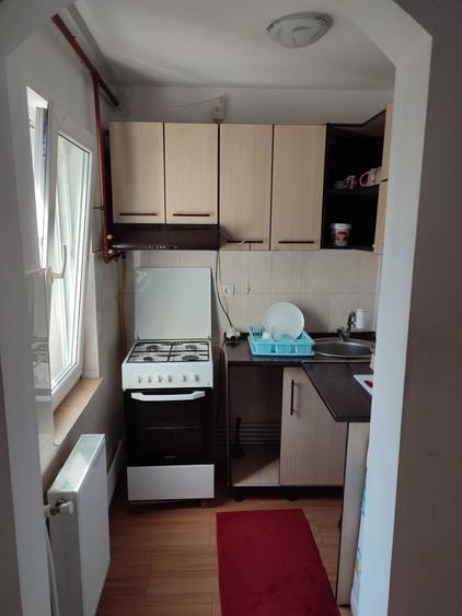 Apartament cu 2 camere semidecomandat în Brătianu