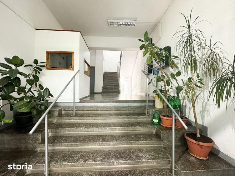 Apartament cu 2 camere decomandat în Centrul Civic