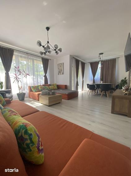Casă cu 4 camere cu Teren 362 Mp în Dâmbul Rotund