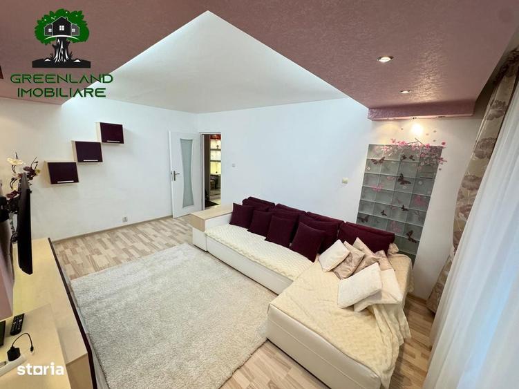 Apartament cu 2 camere decomandat în Nicolina