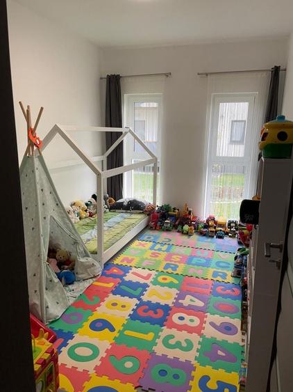 Apartament cu 3 camere în Unirii