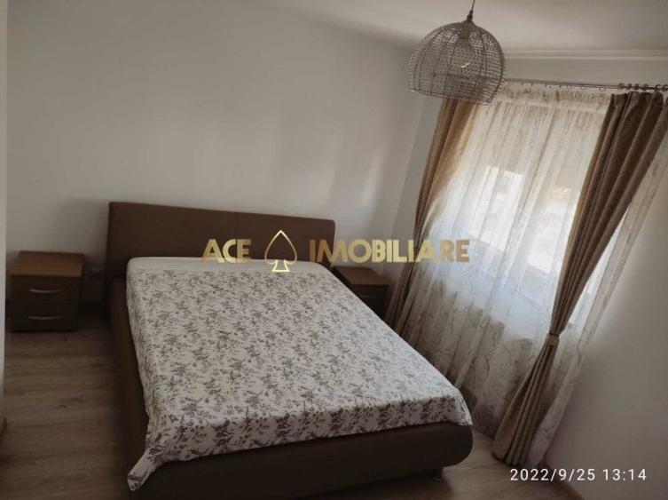 Duplex cu 5 camere cu Canalizare în Popești-Leordeni