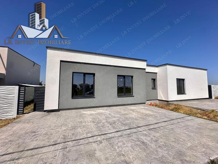 Duplex cu 3 camere cu Canalizare în Moșnița Nouă