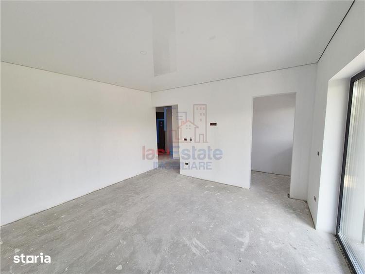 Casă cu 4 camere cu Teren 400 Mp în Tomești