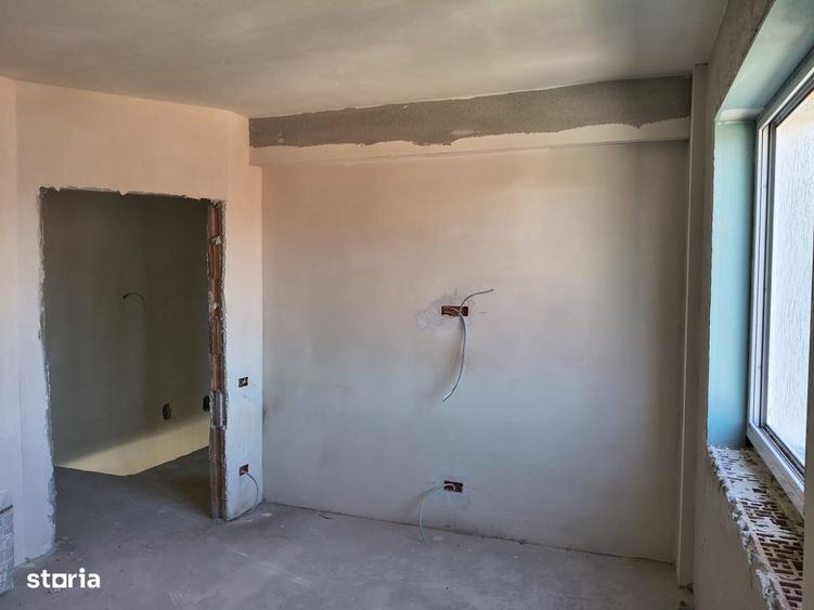 vila ind.5cam,3bai/centruPopesti Leordeni-str.Erou Pantazica Gabr - 12