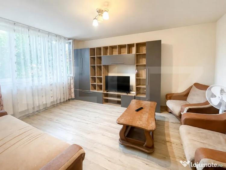 Garsonieră decomandată în Central