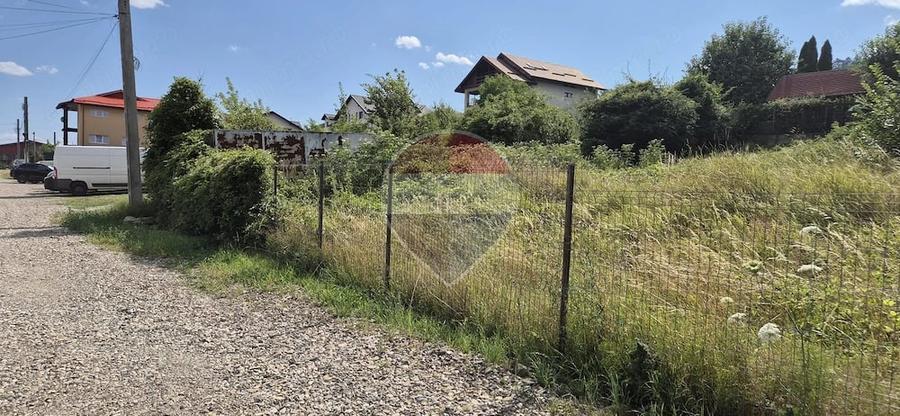 Teren de 430 mp, în Calea Romanului