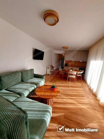 Apartament cu 3 camere semidecomandat, mobilat în Borhanci