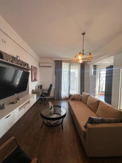 Apartament cu 2 camere decomandat în Faleza Nord