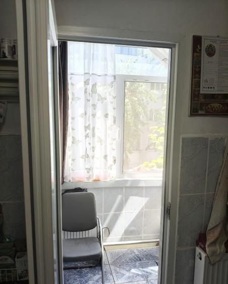 Apartament cu 2 camere decomandat, mobilat în Anda