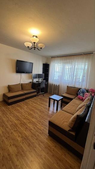 Apartament cu 3 camere, finisat, mobilat si utilat, orientare V, in Manastur - 2