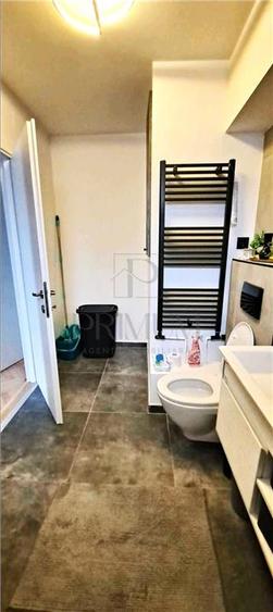 Apartament cu 3 camere decomandat, mobilat în Simion Bărnuțiu