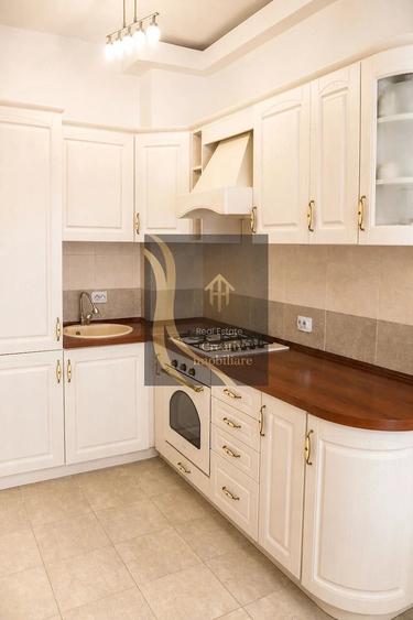 Apartament cu 2 camere decomandat în Decebal