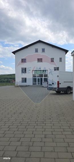 Spațiu comercial, de 650 mp, în Central