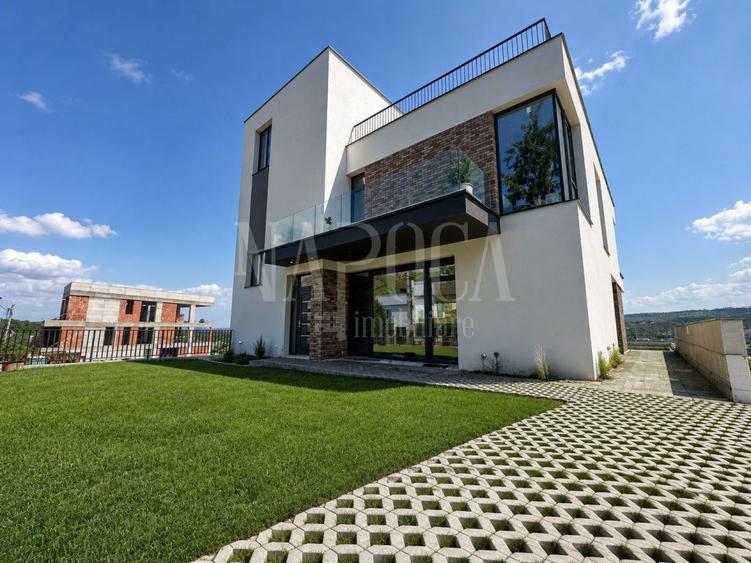 Duplex cu 4 camere cu Canalizare în Grigorescu
