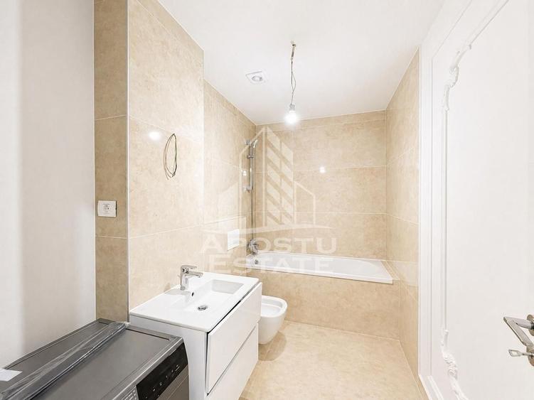 Apartament cu 2 camere semidecomandat în Aradului