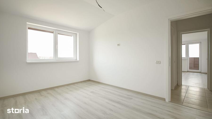 Apartament cu 2 camere decomandat în Noua