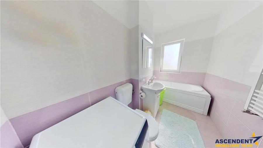 Apartament cu 2 camere decomandat în Sânpetru