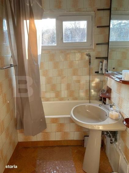 Apartament cu 3 camere semidecomandat în Tipografilor