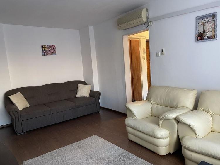 Apartament cu 2 camere semidecomandat în Iancului