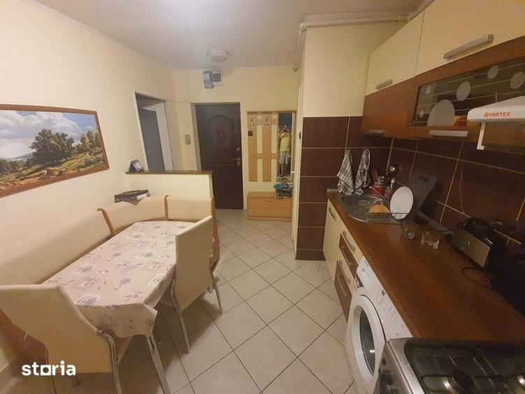 Apartament cu 2 camere decomandat în Libertății