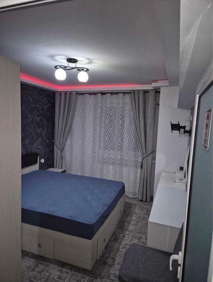 Apartament cu 2 camere decomandat în Viziru 3