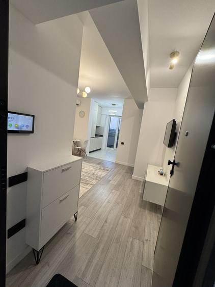 Apartament cu 2 camere semidecomandat în Titan