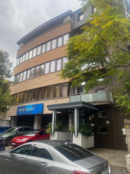 Birou, de 870 mp, în Cotroceni