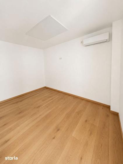 Apartament cu 4 camere în Tomis Mall