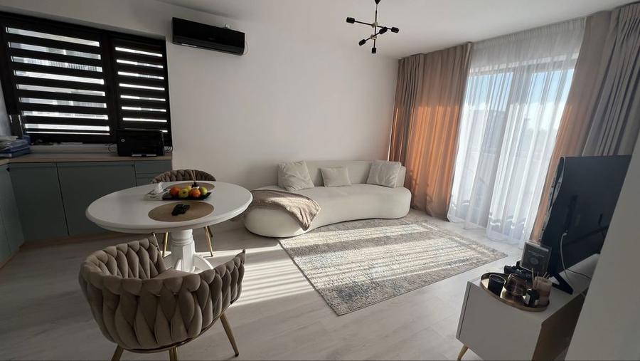 Apartament cu 2 camere în Colanu