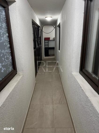 Apartament cu 3 camere decomandat în Progresul