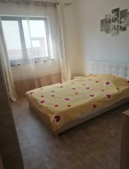Casă cu 3 camere în Olteni