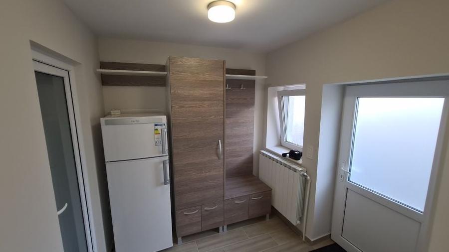 Apartament cu 2 camere semidecomandat în Delfinariu