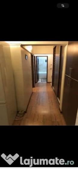Apartament cu 3 camere decomandat în 9 Mai