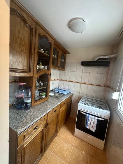 Apartament cu 2 camere semidecomandat, mobilat în Gheorghe Lazăr