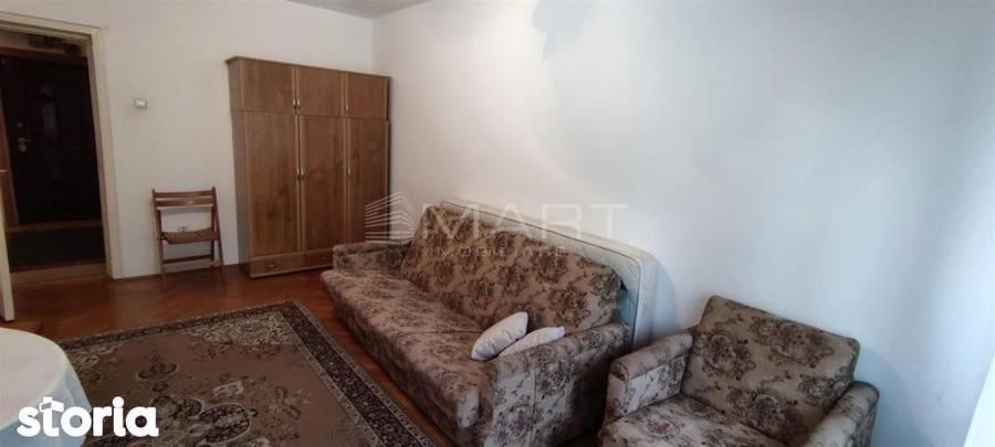 Apartament cu 3 camere decomandat, mobilat în Centrul Istoric