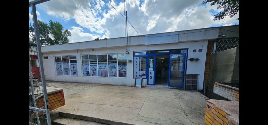 Spațiu comercial, de 250 mp, în Micro 19