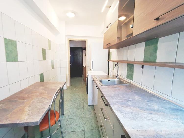 Apartament cu 2 camere decomandat în Națiunile Unite