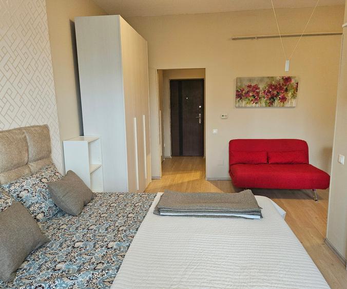 Apartament cu 2 camere semidecomandat în Mihai Bravu