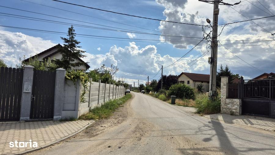 Teren de 800 mp, în Central