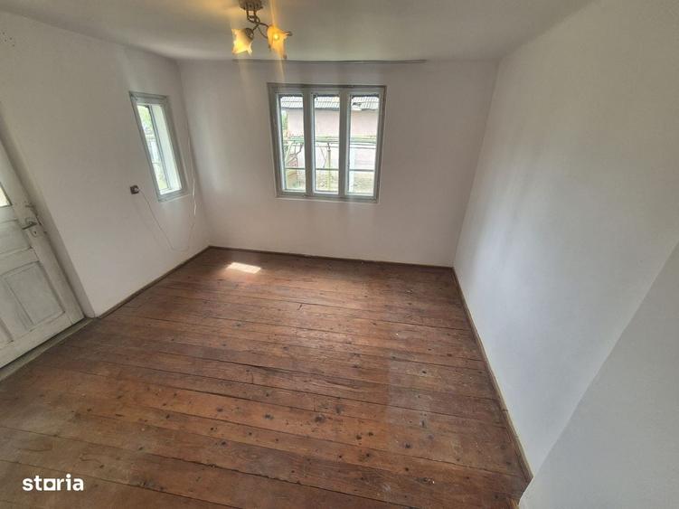Casa de vanzare Balesti, pozitionare excelenta la strada principala - 2