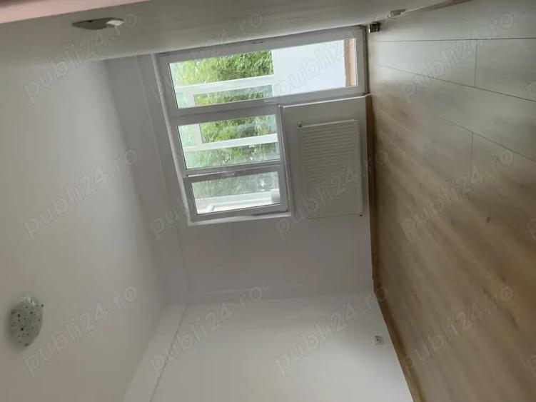 Apartament cu 2 camere decomandat în Ozana