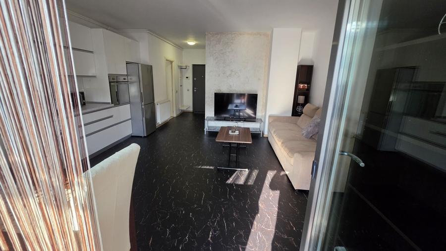 Apartament cu 2 camere semidecomandat în Florești