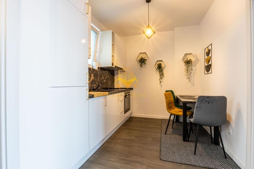 Apartament cu 2 camere semidecomandat, mobilat în Mărăști