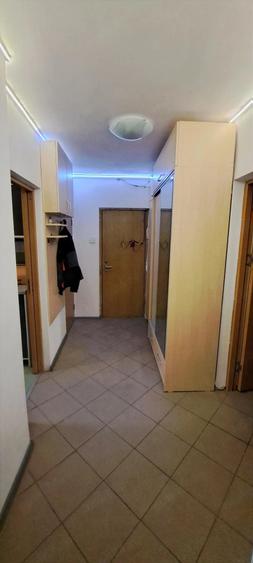 Apartament cu 3 camere decomandat în 13 Septembrie