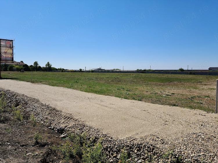 Casă cu Teren 68100 Mp în Gepiu