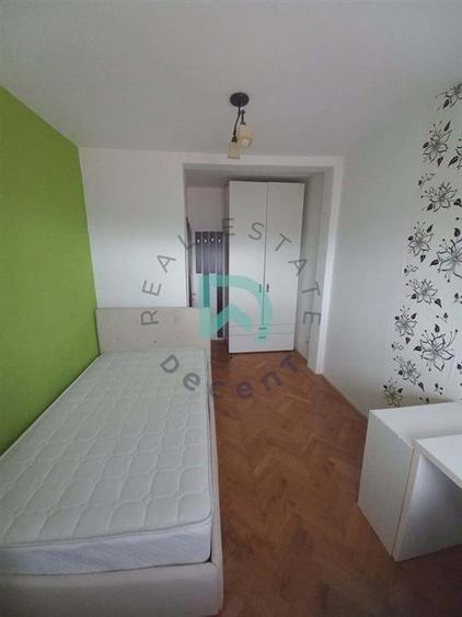 Apartament cu 2 camere decomandat în Centrul Istoric