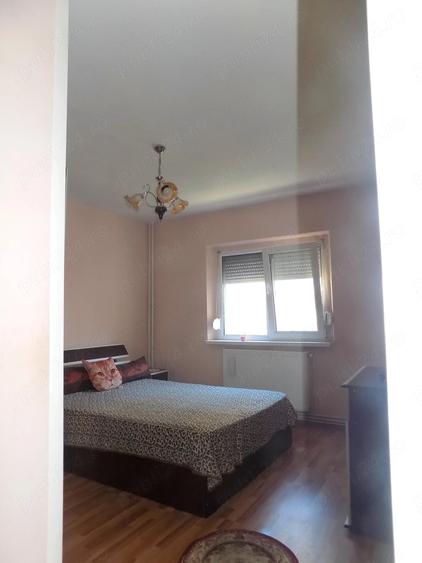 Apartament cu 2 camere decomandat în Independenței