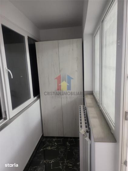 Garsonieră decomandată în Gării